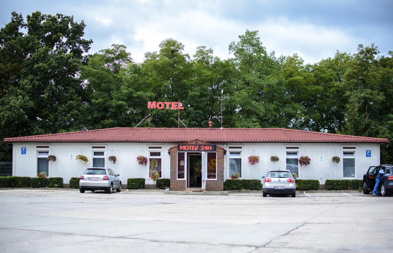 Motel W Lace Boleslawiec  Esterno foto